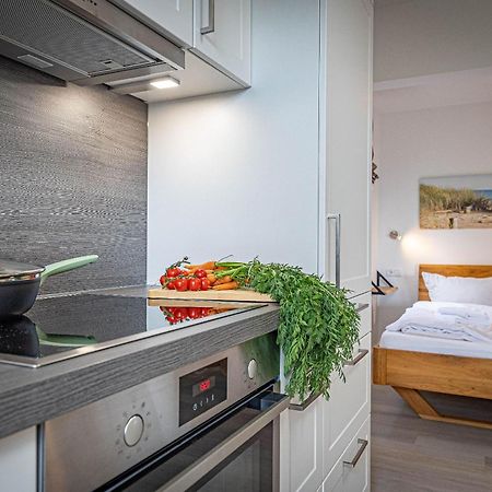 Fewo1846 - Strandresidenz Wassersleben Suedblick App 689 - Komfortables Apartment Mit Balkon Und Meerblick Харисле Екстериор снимка
