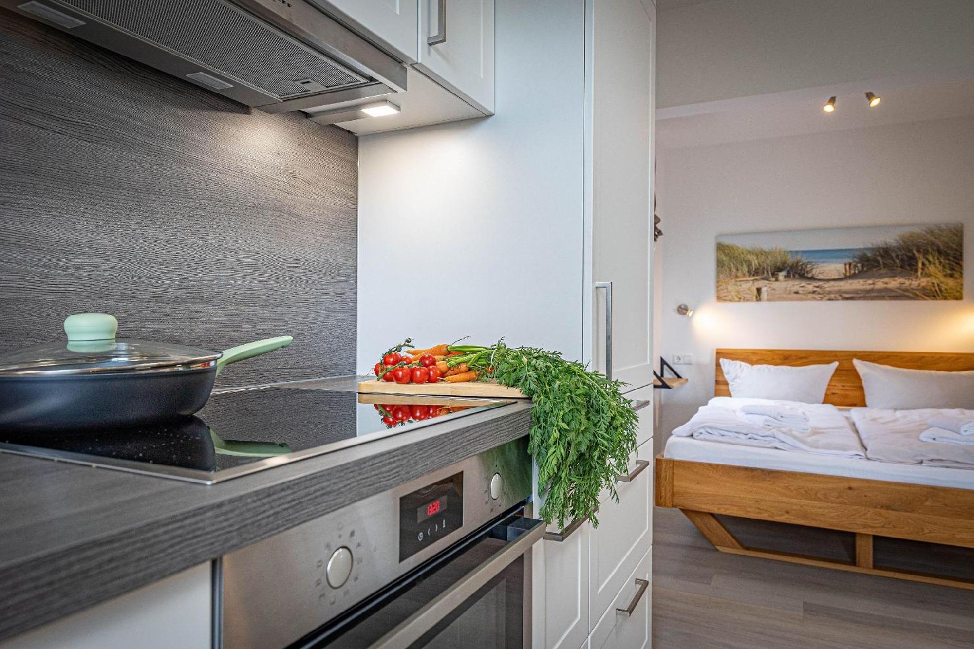 Fewo1846 - Strandresidenz Wassersleben Suedblick App 689 - Komfortables Apartment Mit Balkon Und Meerblick Харисле Екстериор снимка