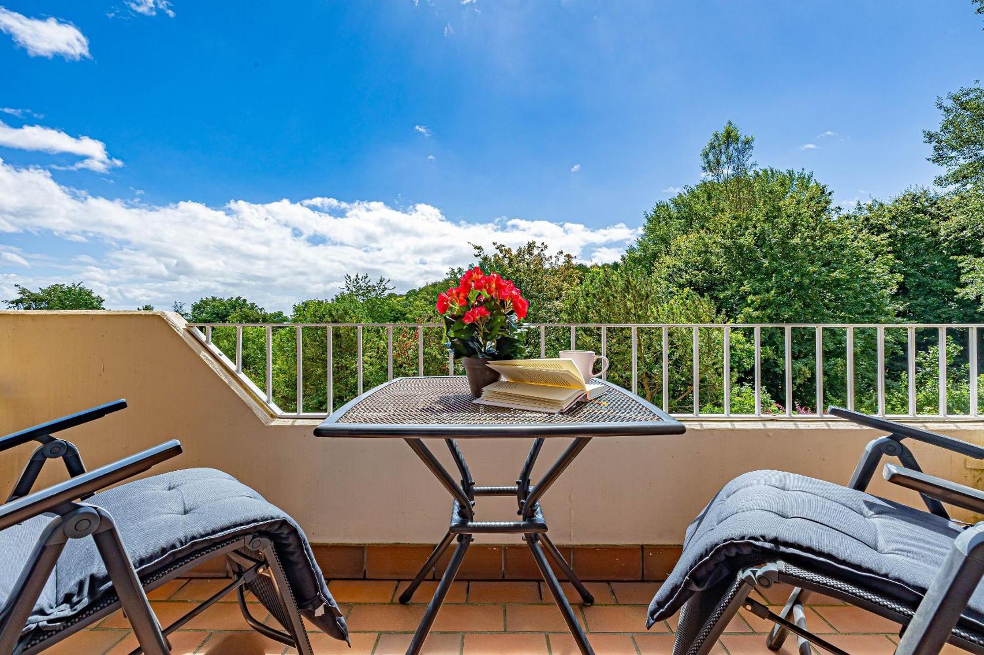 Fewo1846 - Strandresidenz Wassersleben Suedblick App 689 - Komfortables Apartment Mit Balkon Und Meerblick Харисле Екстериор снимка